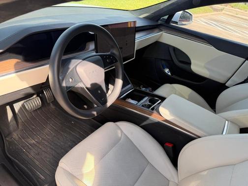 White 2021 Tesla Model S Long Range