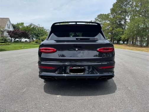 2025 Bentley Bentayga S Black Edition