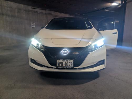 2023 Nissan Leaf SV PLUS