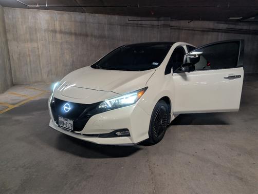 2023 Nissan Leaf SV PLUS