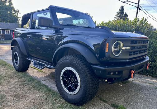 2023 Ford Bronco Base Advanced