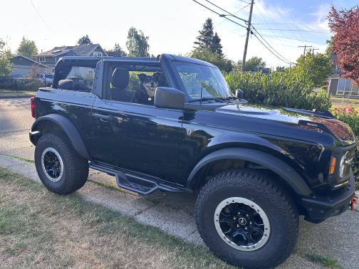 2023 Ford Bronco Base Advanced