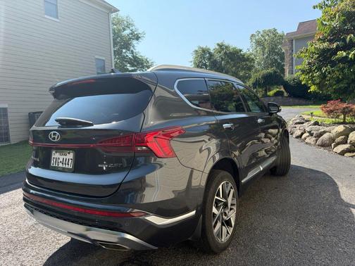 Gray 2023 Hyundai SANTA FE Calligraphy