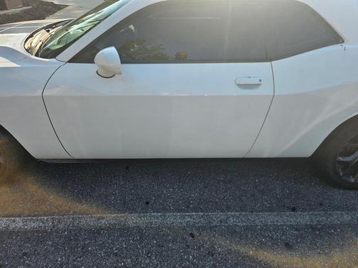 White 2020 Dodge Challenger SXT