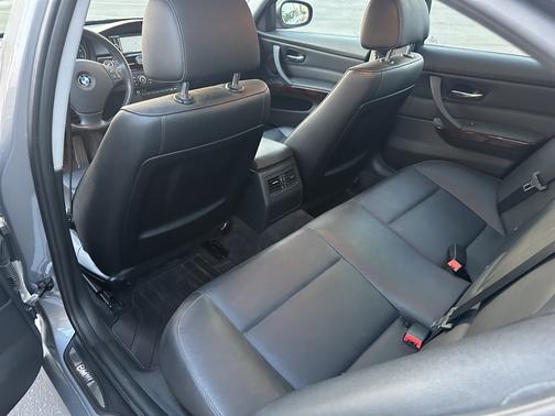 2011 BMW 328 i xDrive