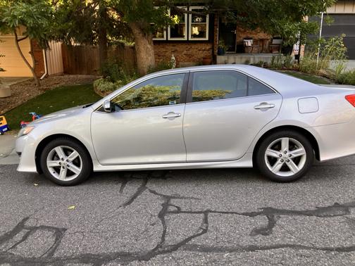 2012 Toyota Camry SE