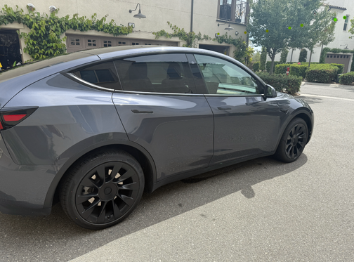 Gray 2023 Tesla Model Y Long Range