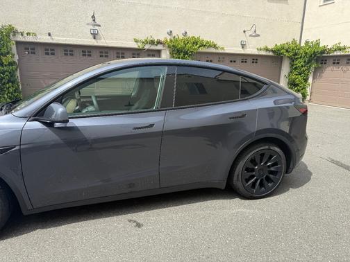 Gray 2023 Tesla Model Y Long Range