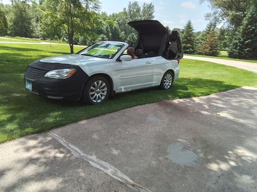 2012 Chrysler 200 Touring