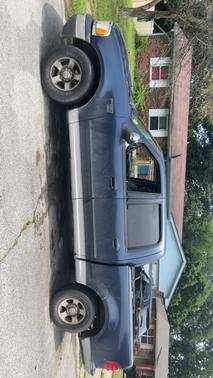 2002 Ford F-150 XLT SuperCrew