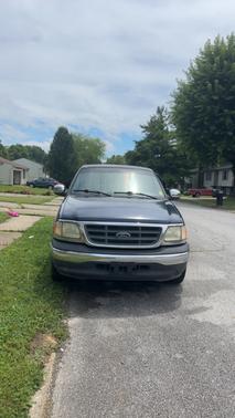 2002 Ford F-150 XLT SuperCrew