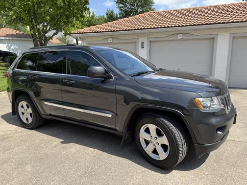 2011 Jeep Grand Cherokee Laredo