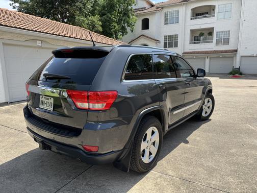2011 Jeep Grand Cherokee Laredo