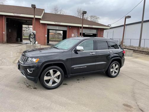 Photo 1 of 15 of 2016 Jeep Grand Cherokee Limited