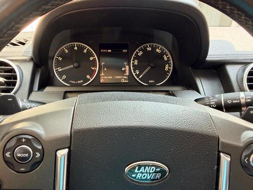 Black 2016 Land Rover LR4 HSE