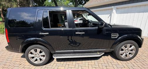 Black 2016 Land Rover LR4 HSE