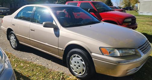 1997 Toyota Camry LE
