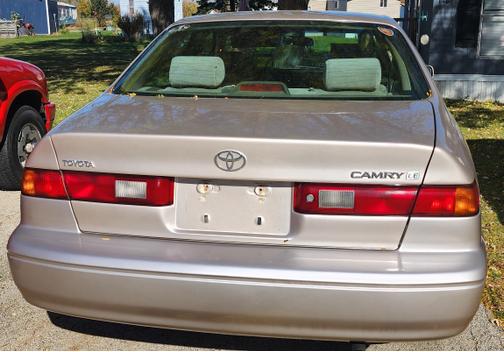 1997 Toyota Camry LE