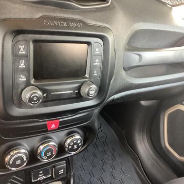 Black 2016 Jeep Renegade Latitude