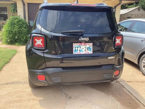 Black 2016 Jeep Renegade Latitude