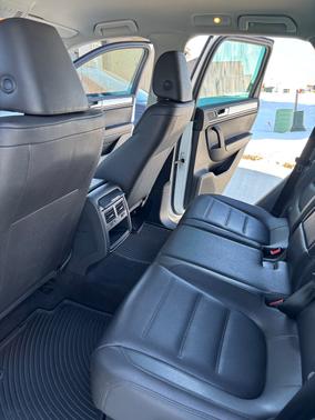 2014 Volkswagen Touareg 3.6L Sport