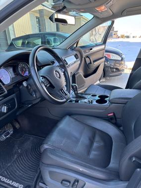 2014 Volkswagen Touareg 3.6L Sport