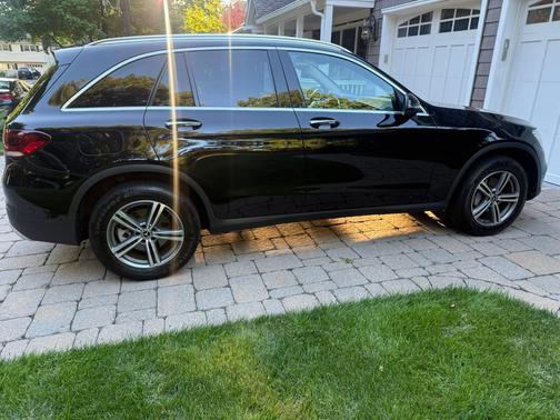 Black 2020 Mercedes-Benz GLC 300 4MATIC