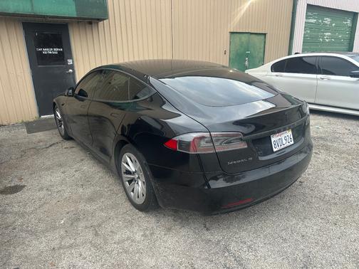 2017 Tesla Model S 100D