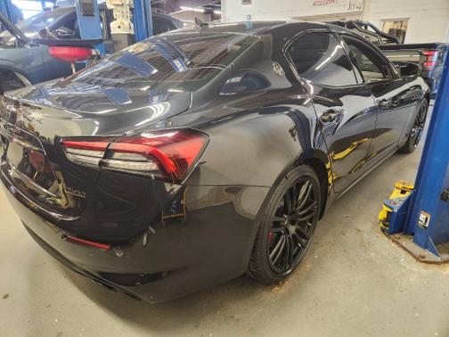 2021 Maserati Ghibli S Q4