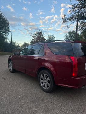 Red 2007 Cadillac SRX V6