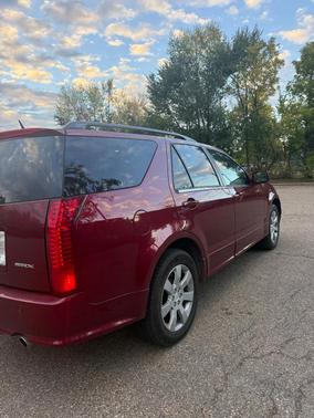 Red 2007 Cadillac SRX V6