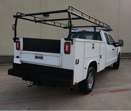 White 2025 Ford F-250 XL