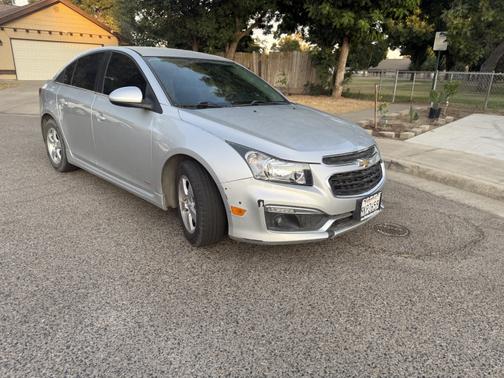 2015 Chevrolet Cruze 1LT