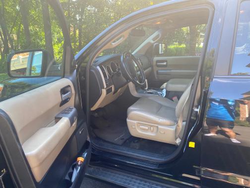 Photo 3 of 4 of 2012 Toyota Sequoia Limited