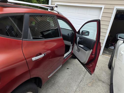 2012 Nissan Rogue SV