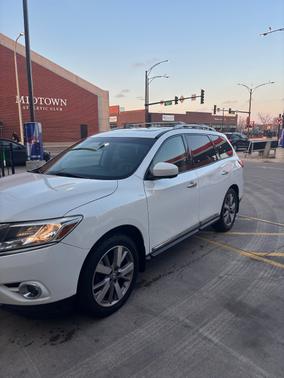 2014 Nissan Pathfinder Platinum