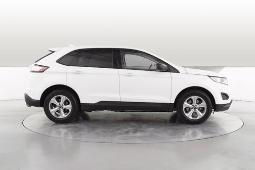 2017 Ford Edge SE