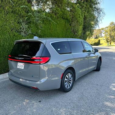 Gray 2022 Chrysler Pacifica Hybrid Touring L