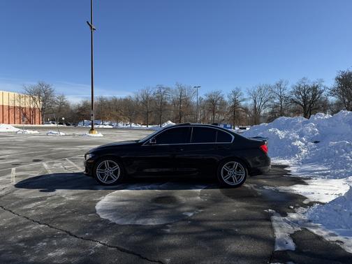 2018 BMW 330 i xDrive