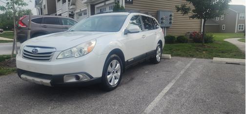 2010 Subaru Outback 2.5 i Limited