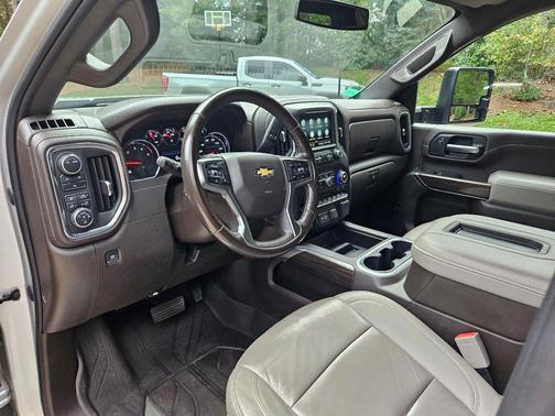 Silver 2021 Chevrolet Silverado 3500 LT
