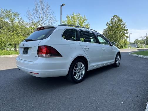2011 Volkswagen Jetta SportWagen TDI