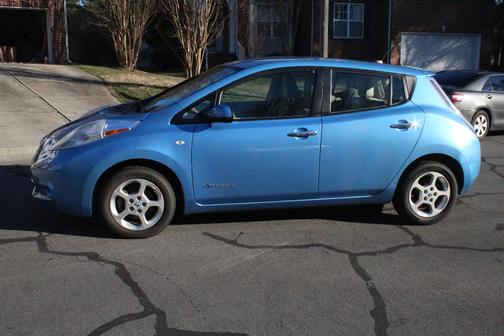 2012 Nissan Leaf SL