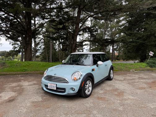 2012 MINI Cooper Base