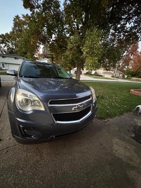 Blue 2014 Chevrolet Equinox 1LT