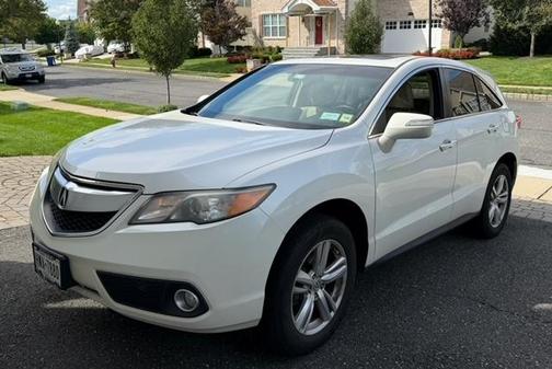 White 2015 Acura RDX Technology Package