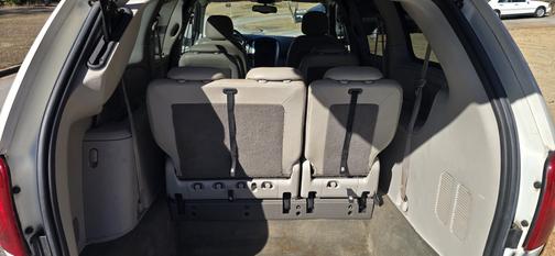 2005 Chrysler Town & Country Touring