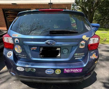 Blue 2015 Subaru Impreza 2.0i