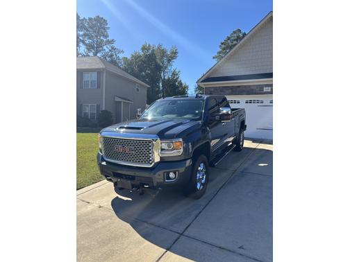 2017 GMC Sierra 3500 Denali
