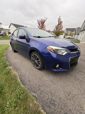 Blue 2015 Toyota Corolla S Plus